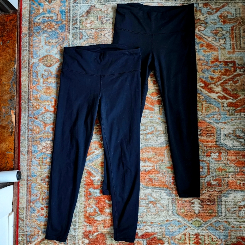 3 Pairs of GapFit Blackout Technology Leggings
